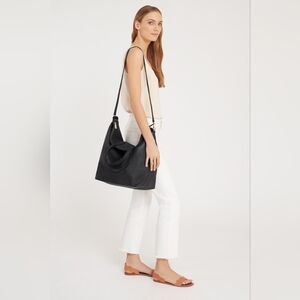 Cuyana XL leather satchel shoulder strap bag black oversized caryall